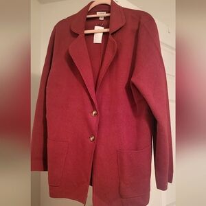 Never worn (lost some weight and now too big)